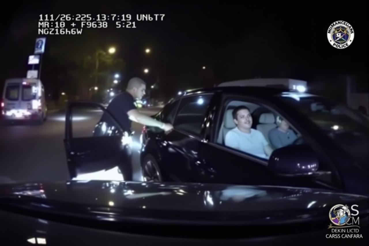 吾爱吃瓜中心反转：某男星被指酒驾实为代驾开车，交警记录仪澄清
