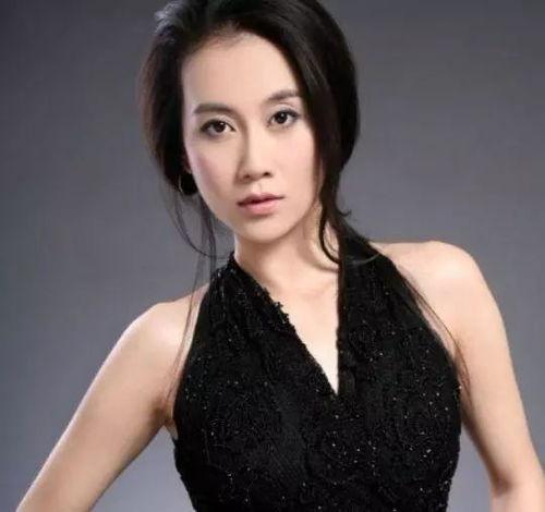 娱乐圈爆料女明星出道,女明星出道背后的辛酸历程