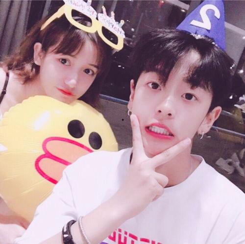 网红吃瓜头像情侣